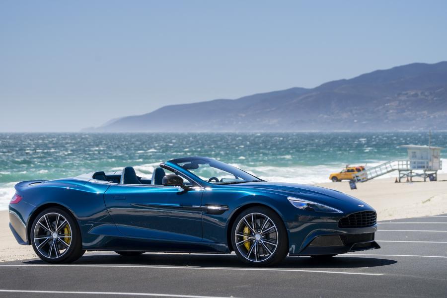  Aston Martin Vanquish Volante 2013 года  (WW) (фото 36 из 51)